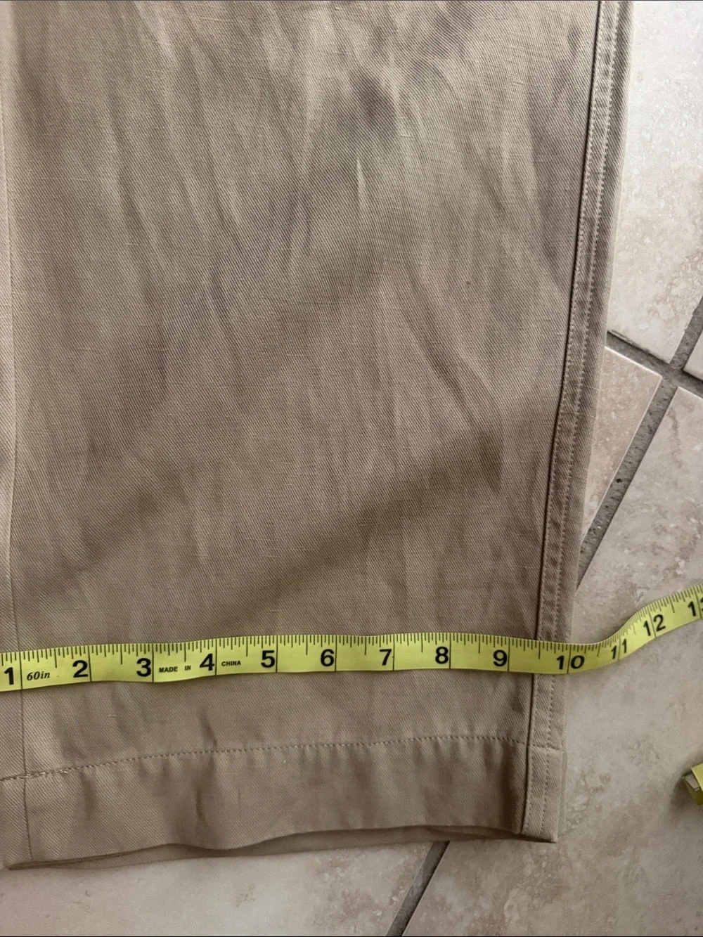 Banana Republic Women’s Pants in Light Brown - Picture 8 of 8